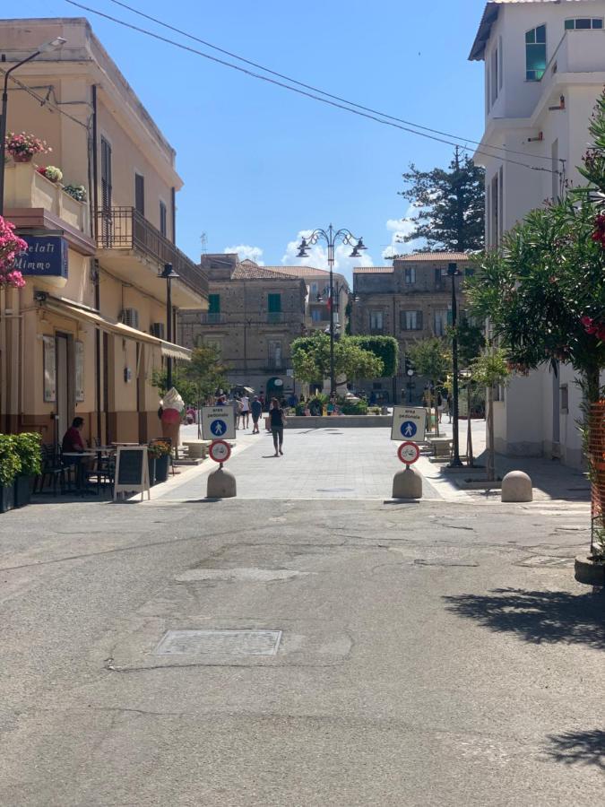 Bed and Breakfast La Piazza Beb Tropea Exterior foto