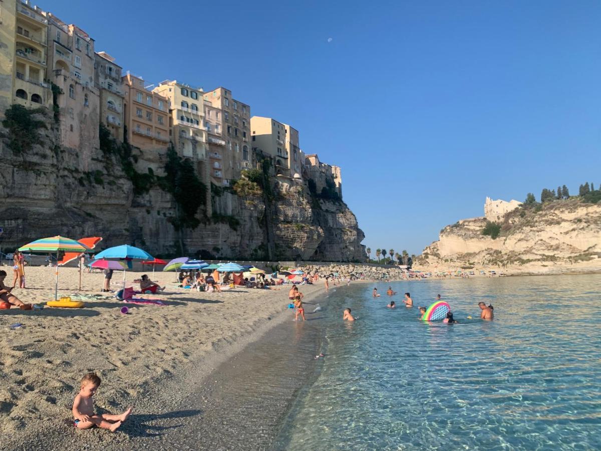 Bed and Breakfast La Piazza Beb Tropea Exterior foto
